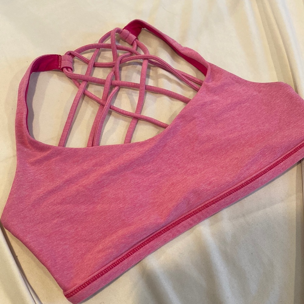 Lulu lemon sports bra